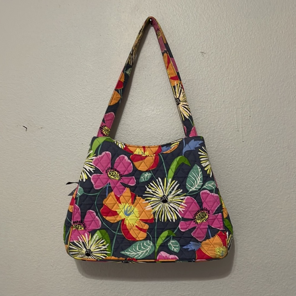 ๐ PRICE DROP ๐Vera Bradley Floral Women's Bag - Picture 1 of 16
